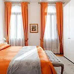 Residenza Procuratie Due Apartmán *